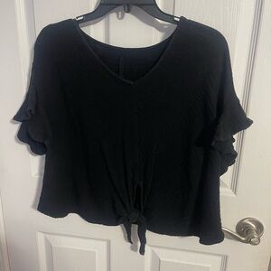 black ruffle sleeve with tie front, crop top